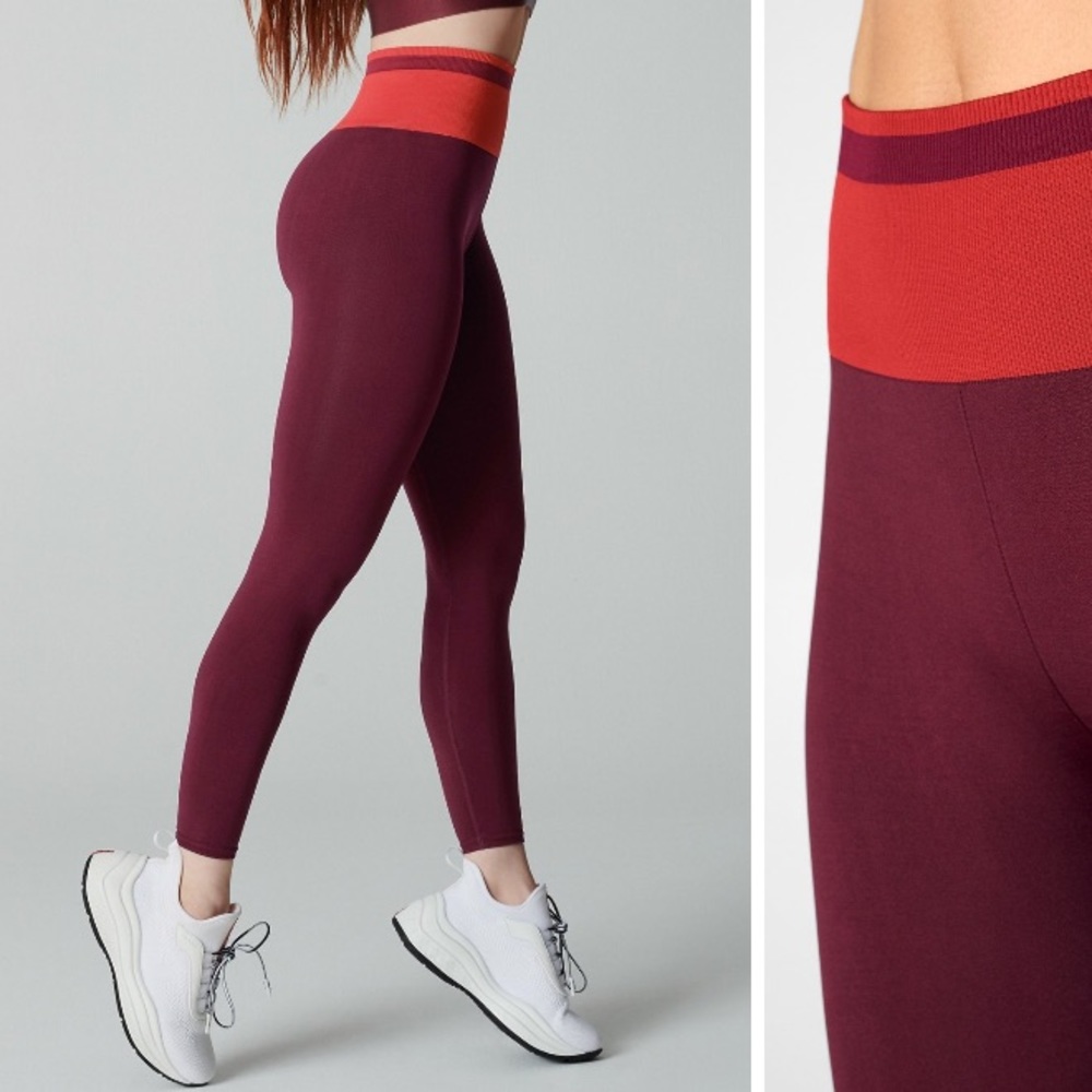 Fabletics High Waisted 7/8 Leggings